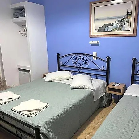 Stella Nomikou 3* Fira (Santorini)