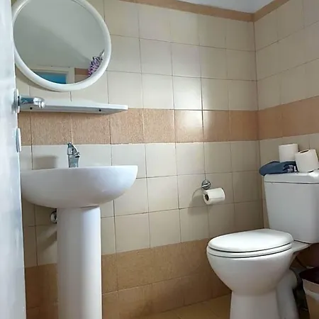 Stella Nomikou Hotel 3*
