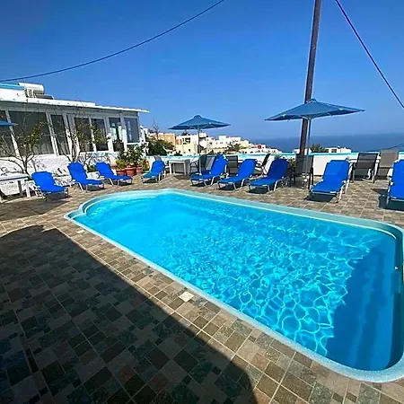 Stella Nomikou 3*
