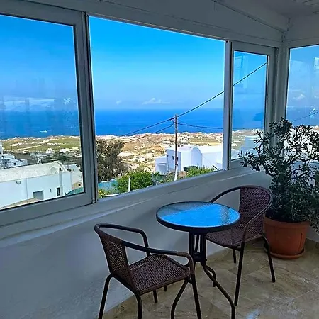 Stella Nomikou Hotel 3*